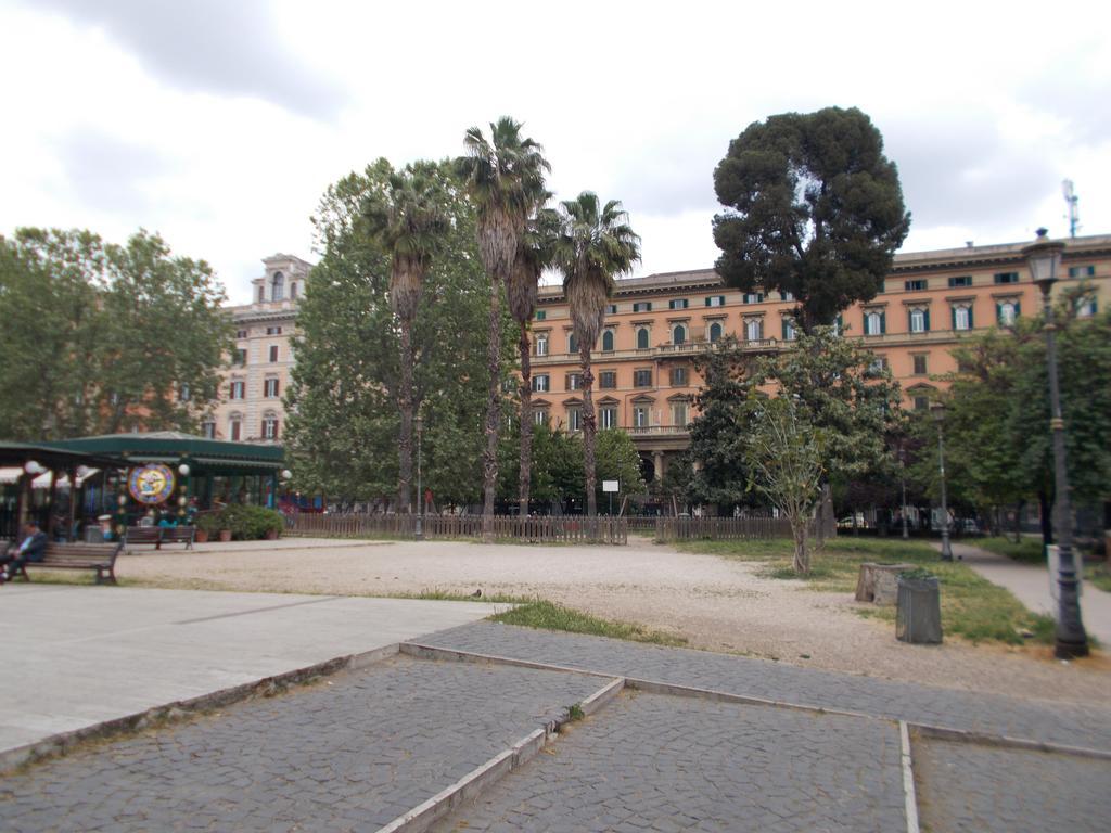Bed And Breakfast Beautiful Roma Exterior photo